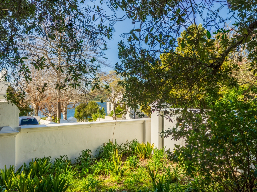 4 Bedroom Property for Sale in Belvidere Estate Western Cape